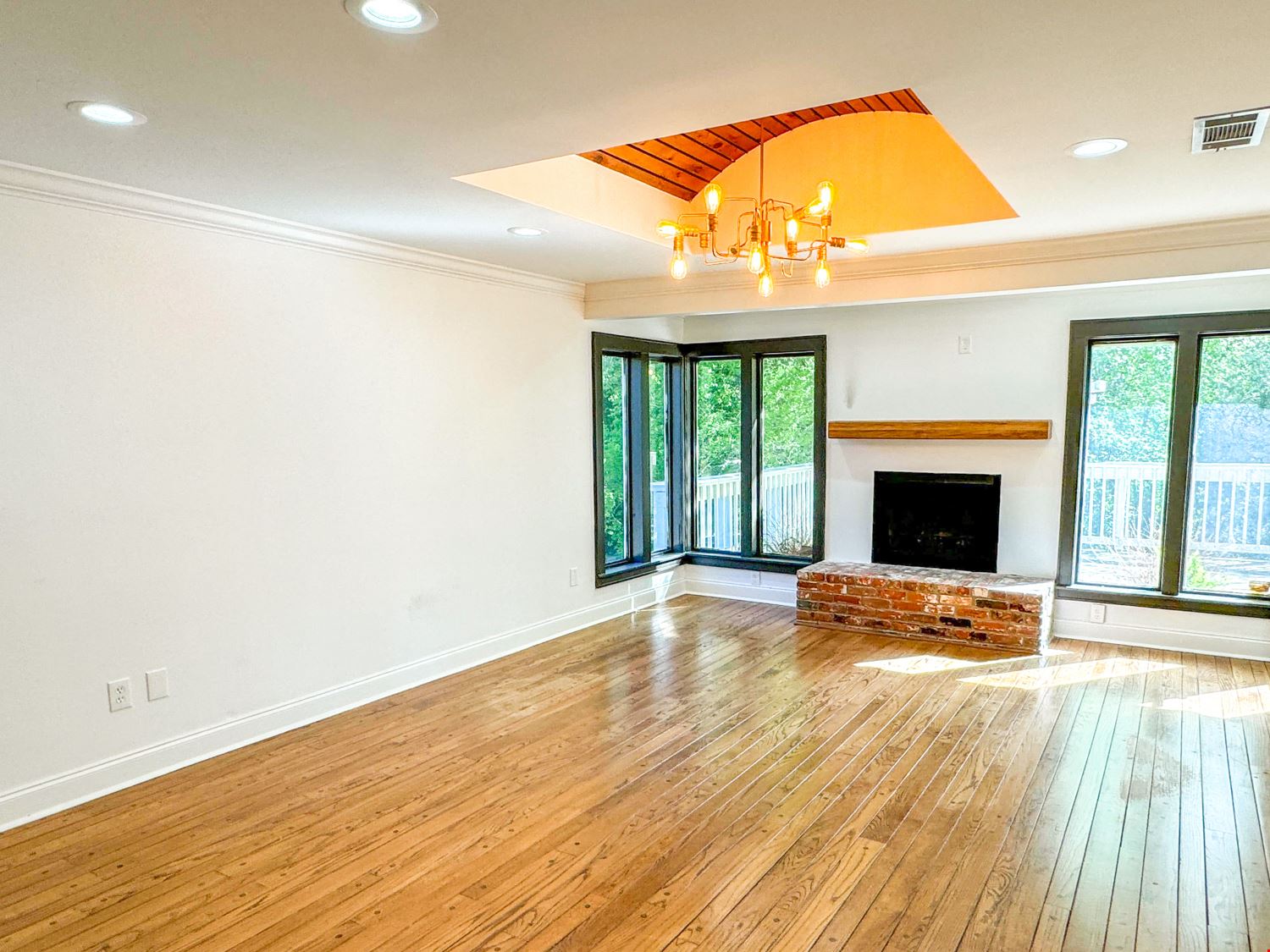 Visible Office for Lease in Mid-City Baton Rouge