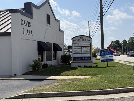 Preview of Retail space for Rent at 106 Davis Road