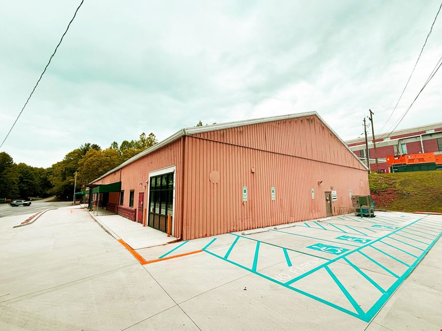 Multi-purpose Therapy or Daycare Facility on CarePartners Campus