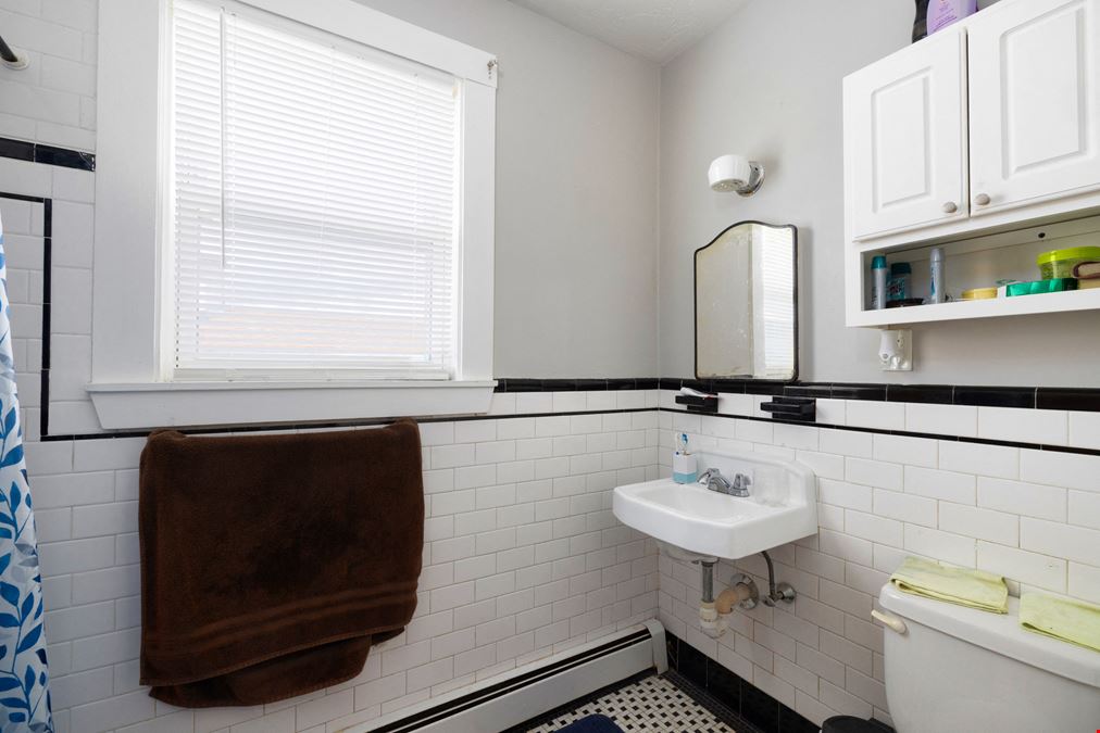 81A-83 Franklin Street