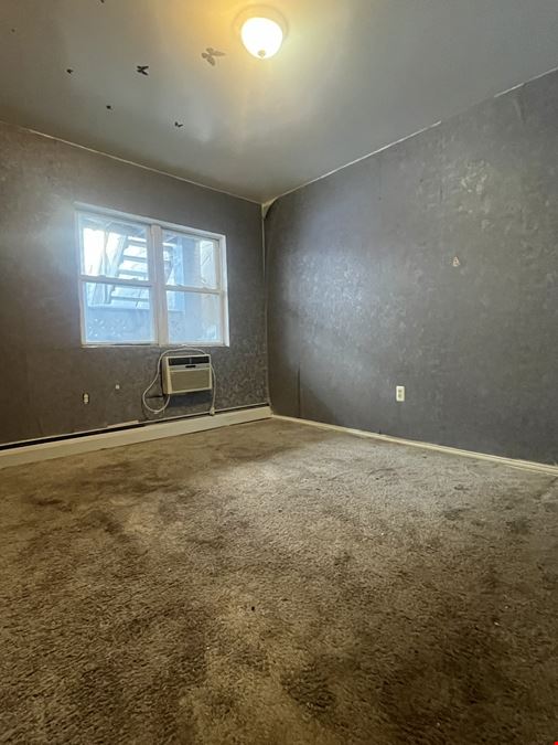 728 Myrtle Avenue, Brooklyn, NY 11205
