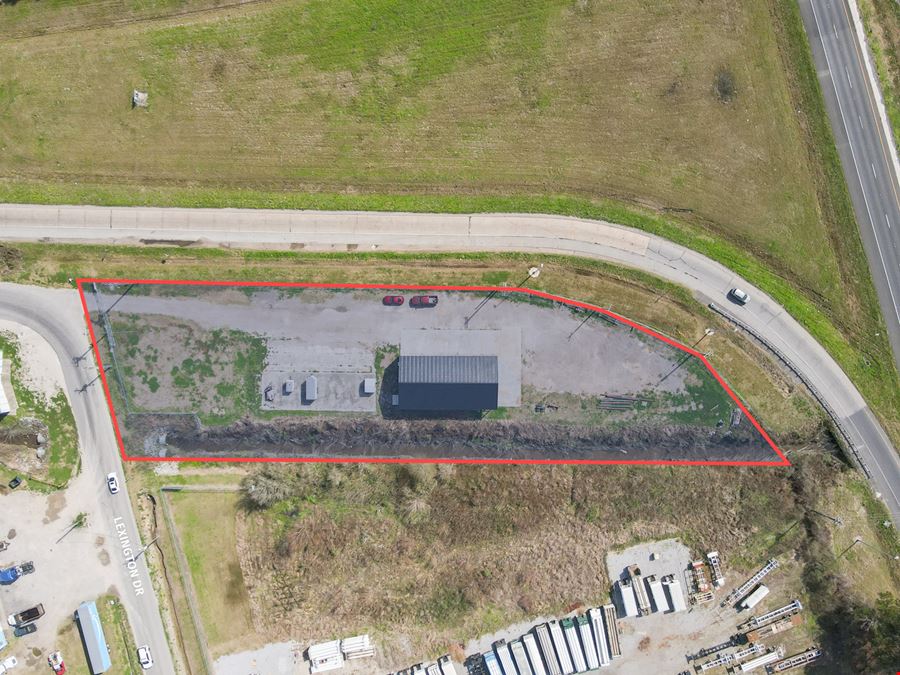 Industrial Warehouse with Fenced Yard & I-10 Visibility