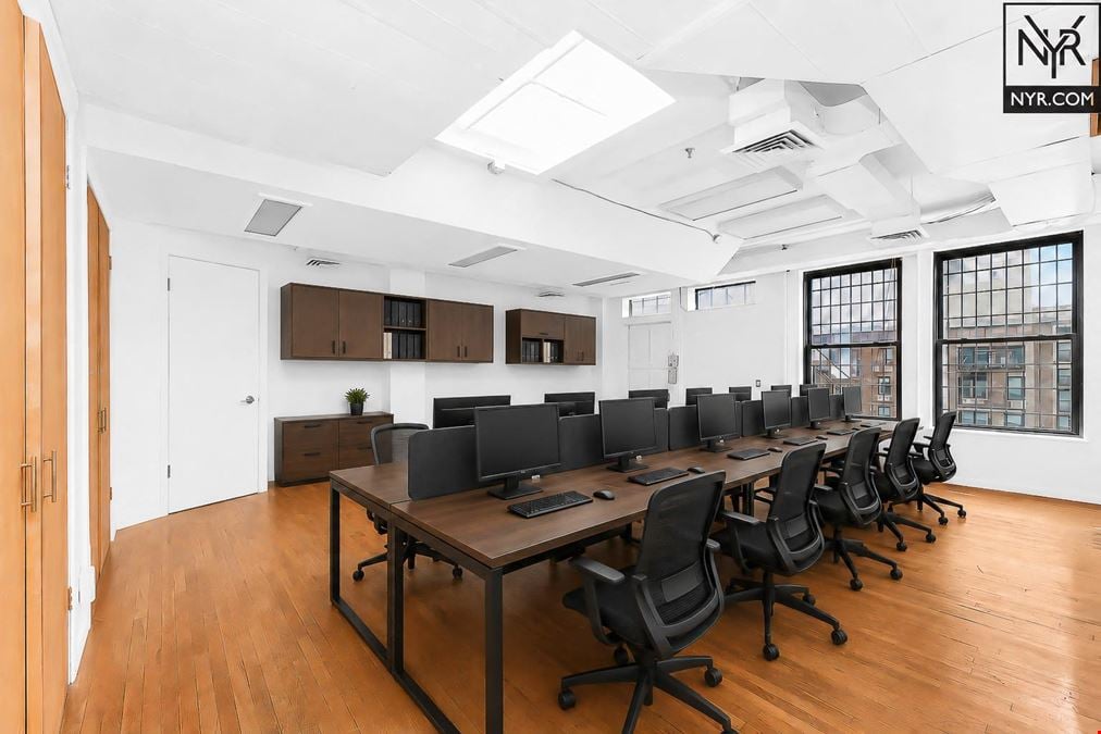 148 W 24th St