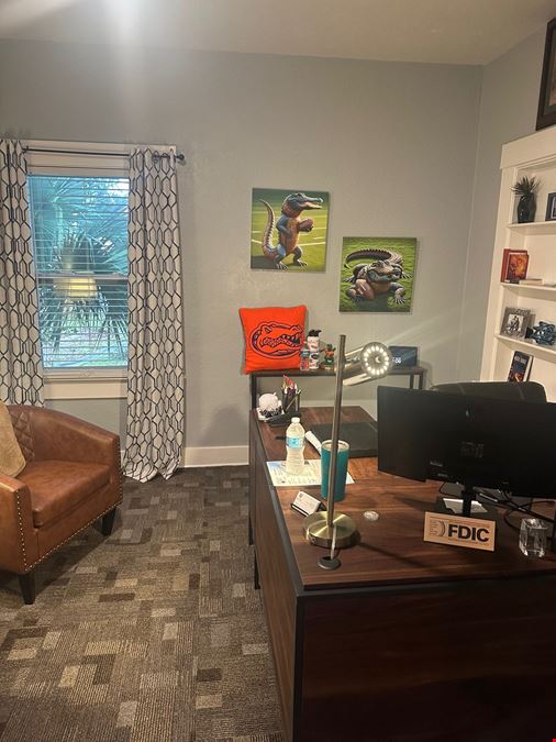 1,424 SF Office/Retail Building Downtown Clermont
