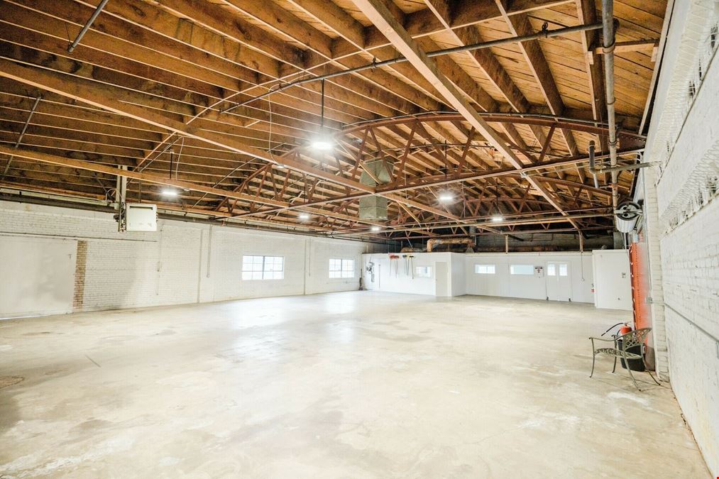 ±5,000 SF Industrial Space w/ CA-41 Exposure in Fresno, CA