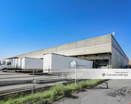 Preview of Industrial space for Rent at 2510 Huntington Drive