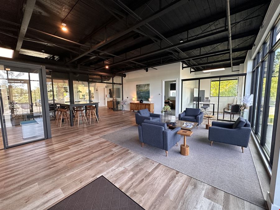 225 E Fourteenth St