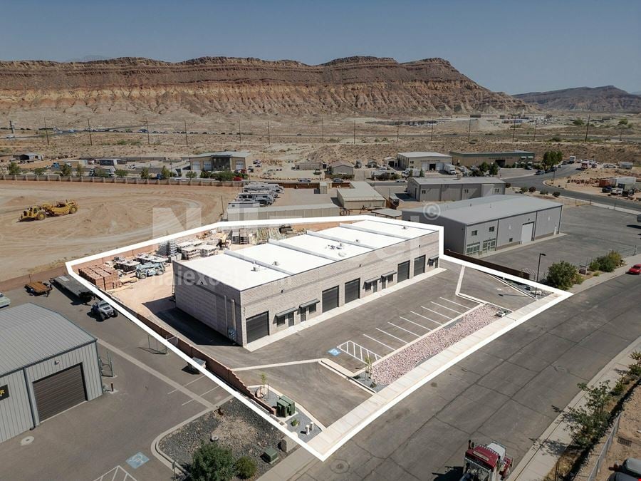 Climate Controlled Small Office-Warehouse