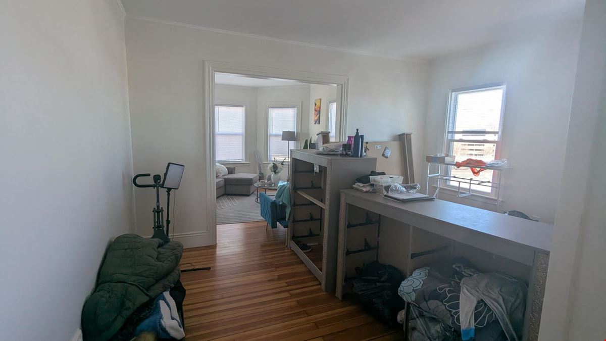 Two 3 units with an extra lot! Point, Emmet and Beacon St!