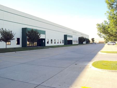 Preview of Industrial space for Rent at 4467 121st Street