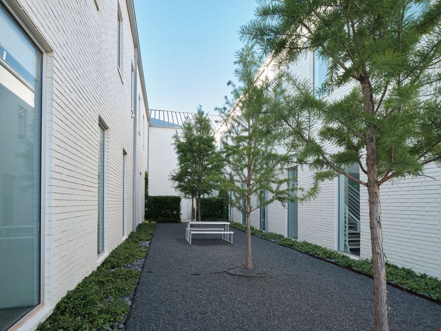 71 Squared Building 3