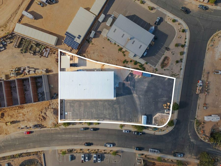 Beautiful Flex Industrial Bldg. with M-2 Zoning!!