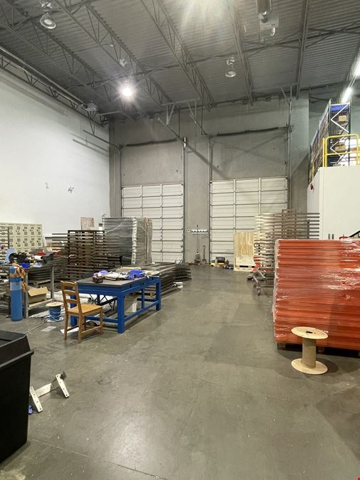 Unit 6 - 5352 273A Street - For Lease