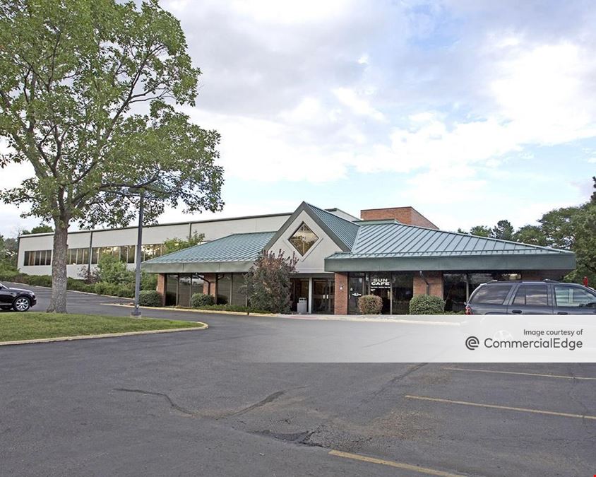 Office Plaza at Inverness
