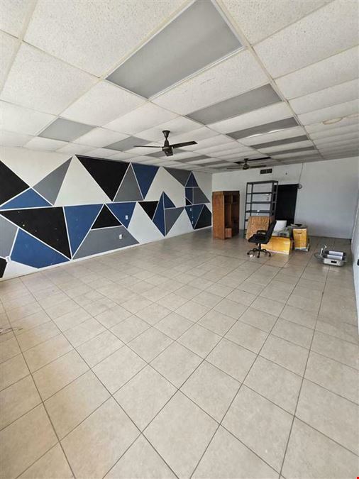 1122 Lake Drive