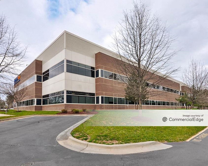 Research Triangle Park - 7010, 7020 & 7030 Kit Creek Road