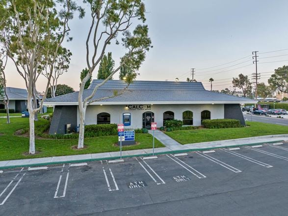 Preview of Mixed Use space for Rent at 3400 Torrance Blvd