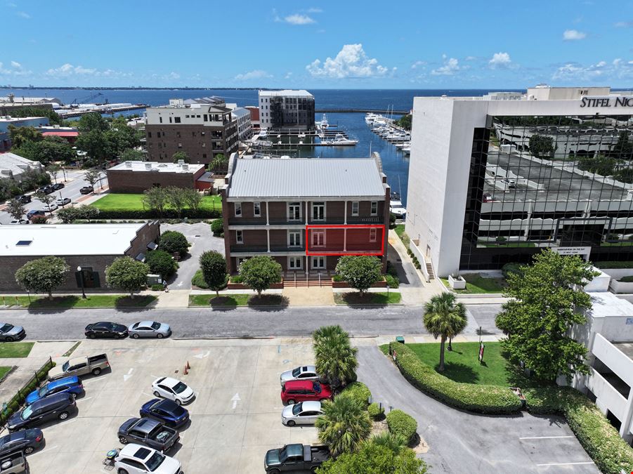 Third Floor Office | Pensacola Waterfront | 4,368 SF