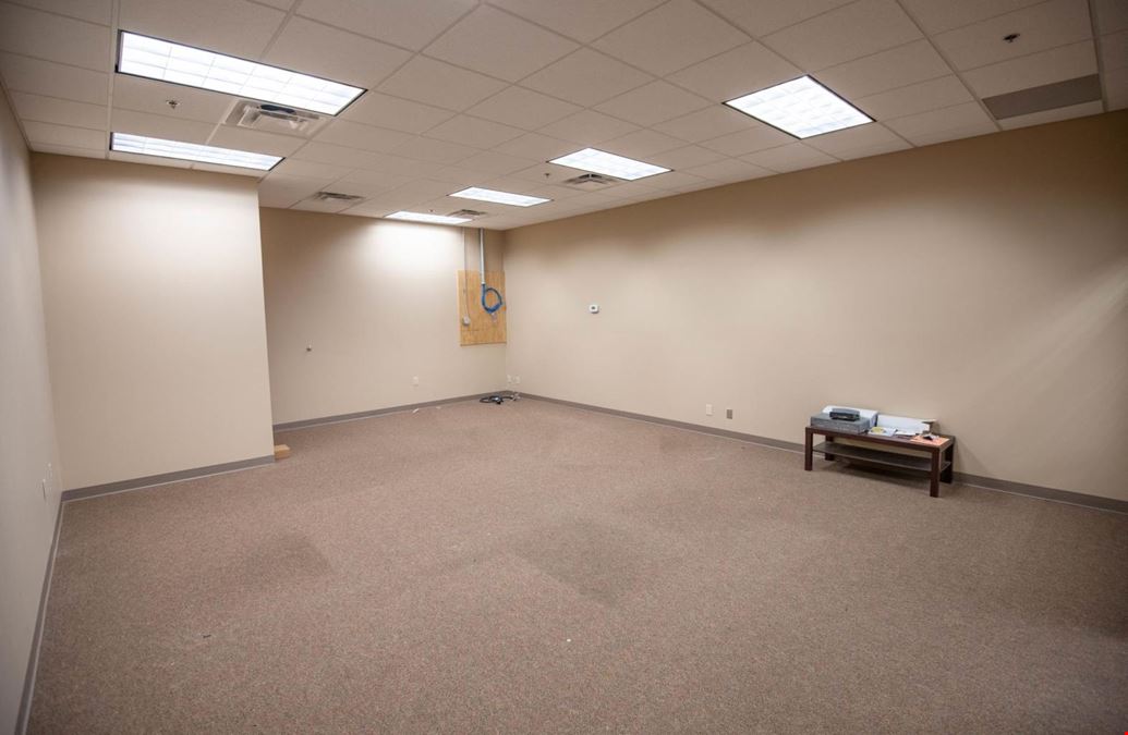 7389 Airport View Dr SW Suite 300 - Professional SW Office Space