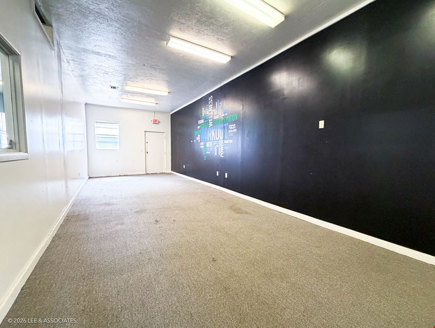 3707 SW 42nd Ave - Conditioned Flex Space