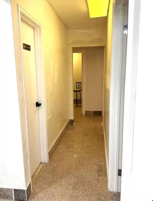 Significant Price Discount 800 sq ft Medical Professional Office School House of Worship Seminary Day Care Non Profit Coop