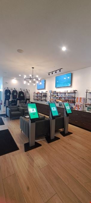 STNL Retail | Former Dispensary & Consumption Lounge with Kitchen