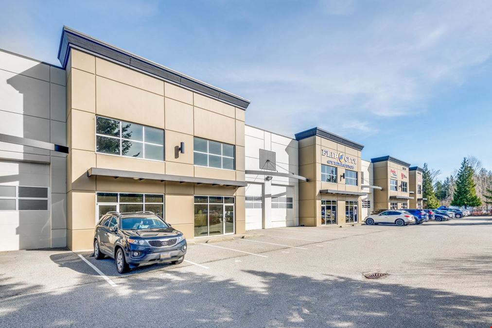 Units 4 & 5 20279 97 Avenue