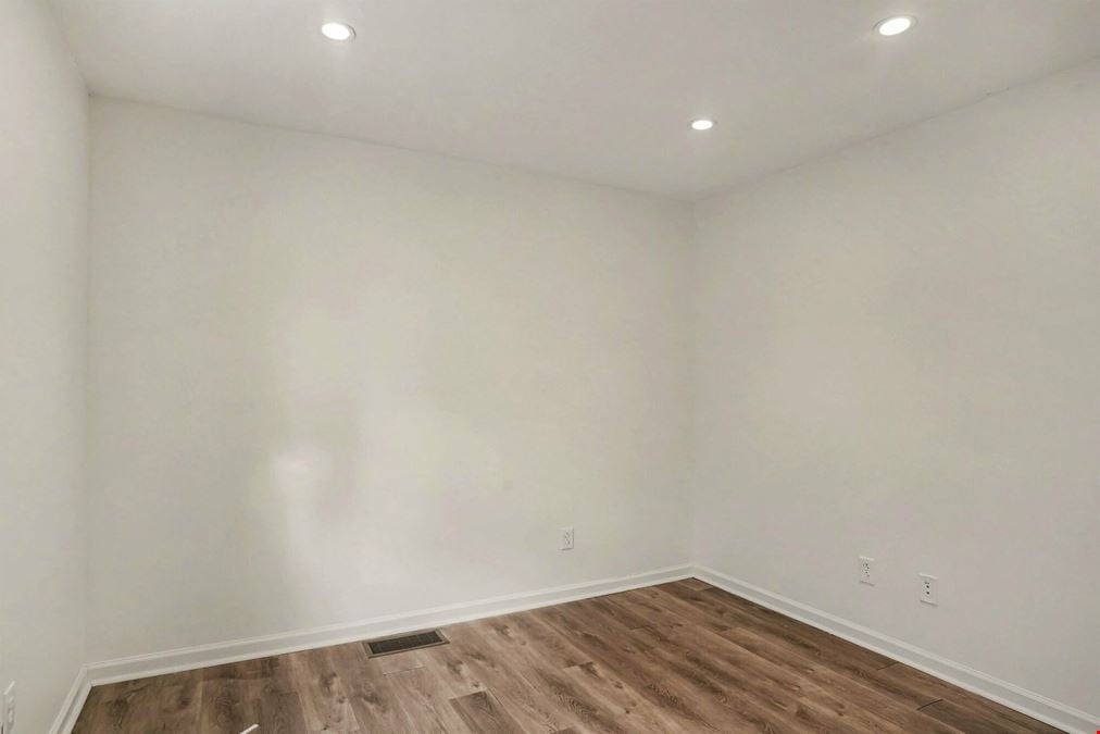 812 Darby Rd