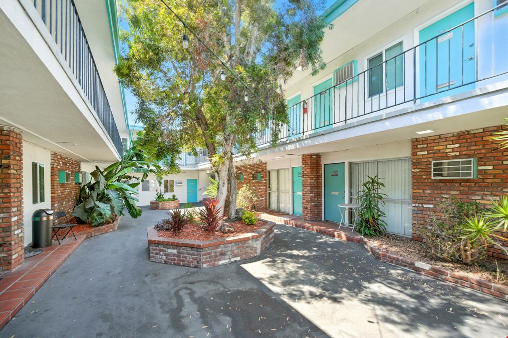 24234-24248 Crenshaw Boulevard