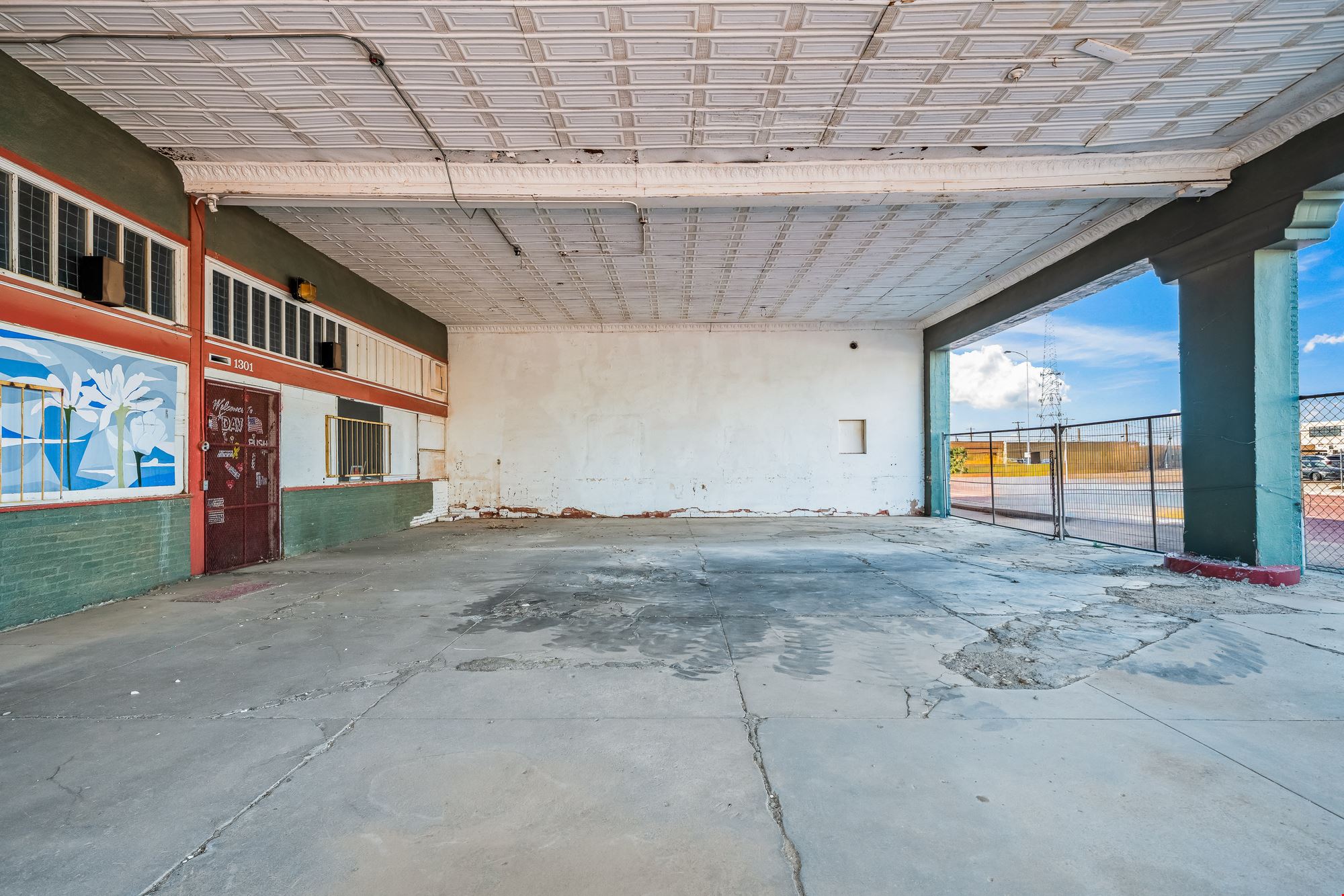 1301 Buddy Holly Ave