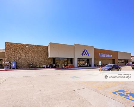 Preview of Retail space for Rent at 1300 Airport Fwy