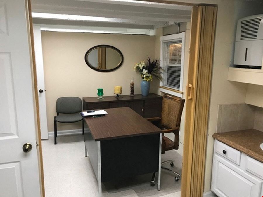 119 W Main (Route 72)