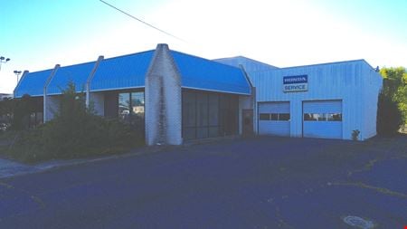 Preview of Retail space for Rent at 2675 S. Main St.