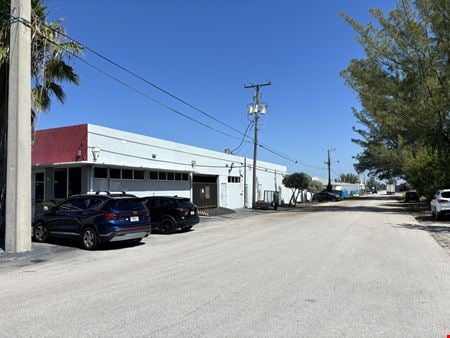Preview of Industrial space for Rent at 111 Southwest 33rd Street