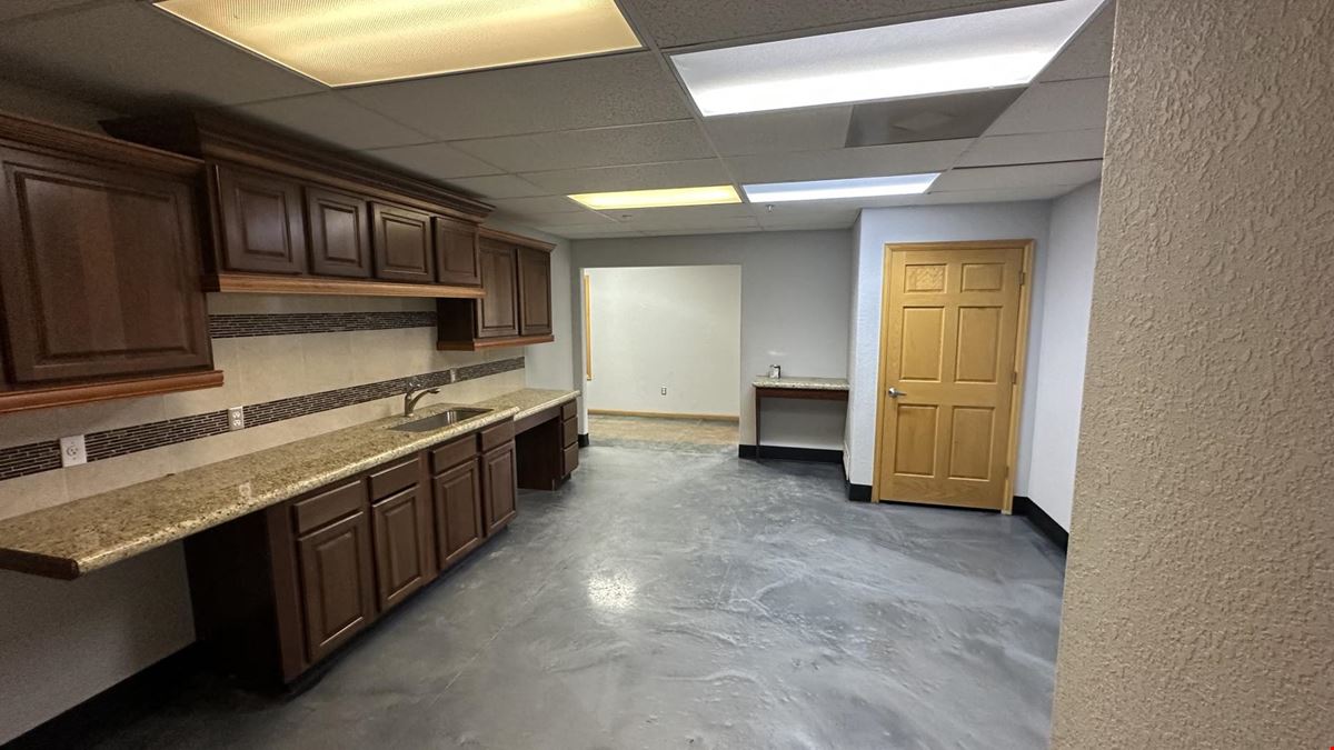 4350 Highway 66 – 13655 Deere Court
