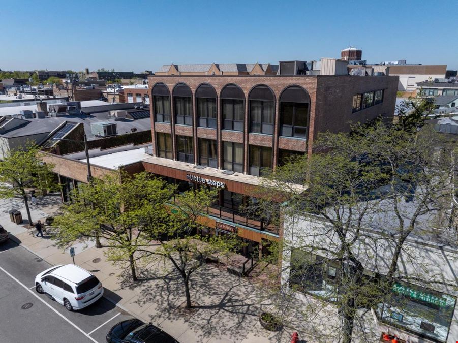 1910 First St, Highland Park, IL