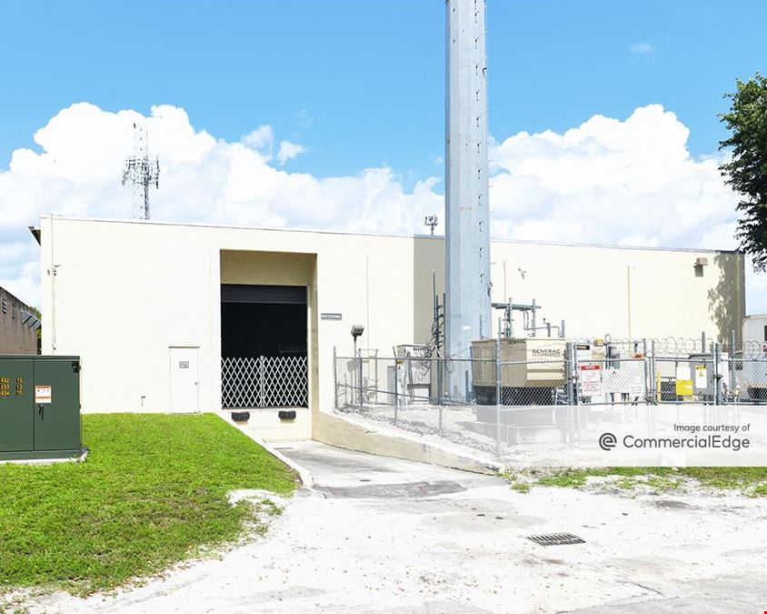 Palmetto Lakes Industrial Park - 5220-5279 NW 161st Street & 5232-5288 NW 163rd Street
