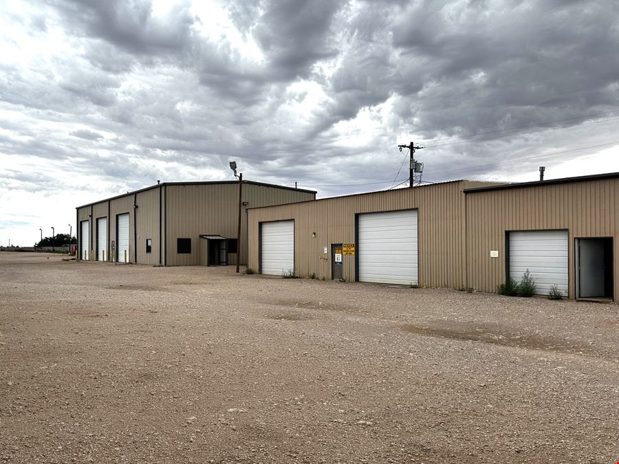 3 Buildings on 3.146 Acres w/ Highway 83 Frontage!