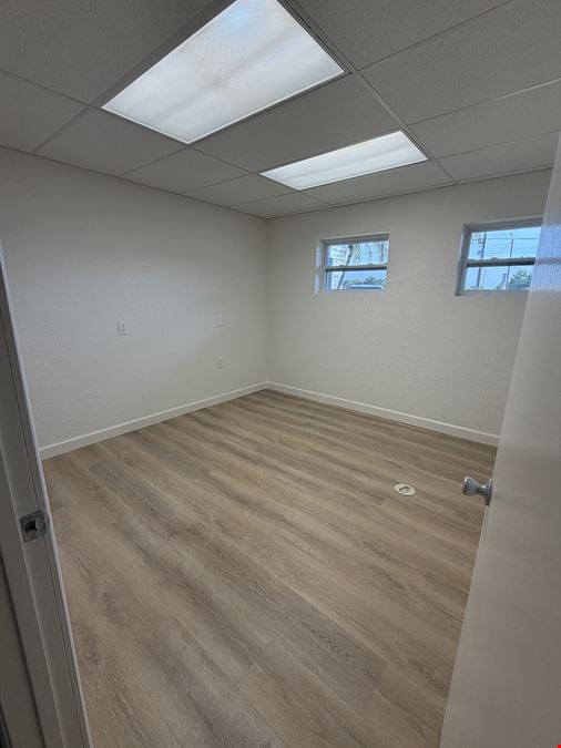 3443 Tamiami Trail