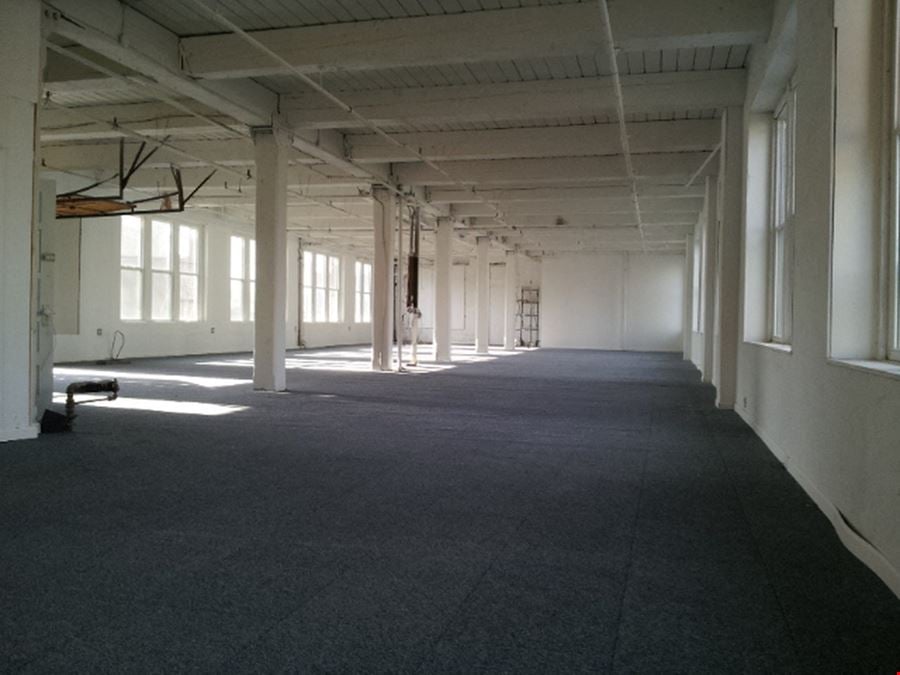 Bright 15,000 SF Loft Building for Lease — 3550 N 9th St, Philadelphia 19140