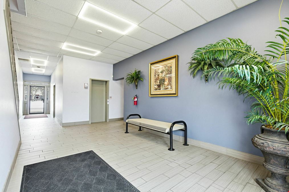 Lyndon Professional Building
