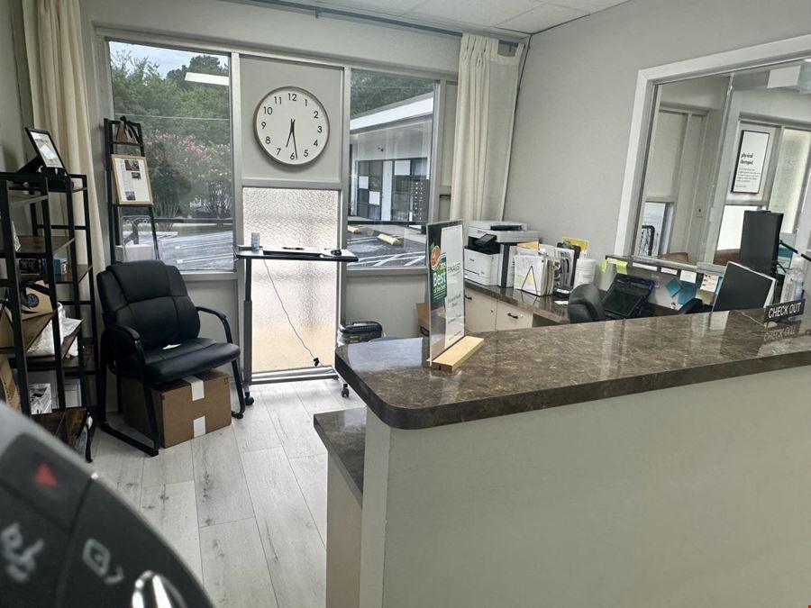 2 Remaining Suites for Lease in Hamilton Medical Campus