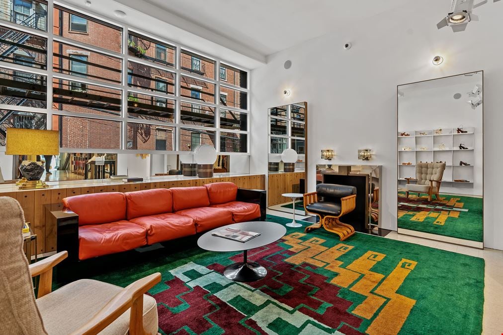 83 Newbury St