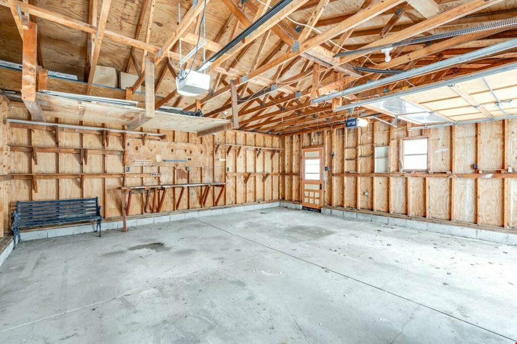 124 3rd St SW