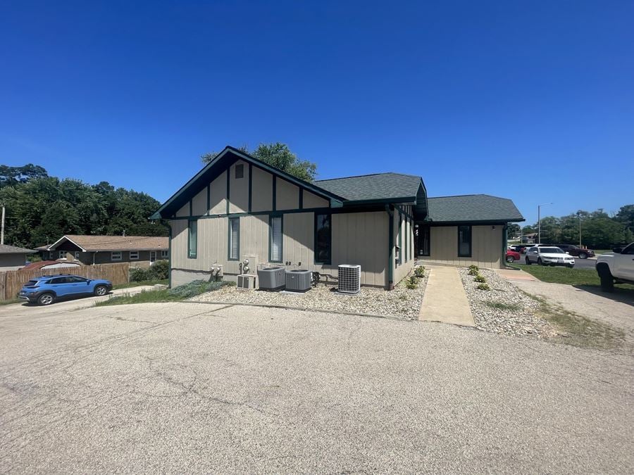 115 N Parkway Dr