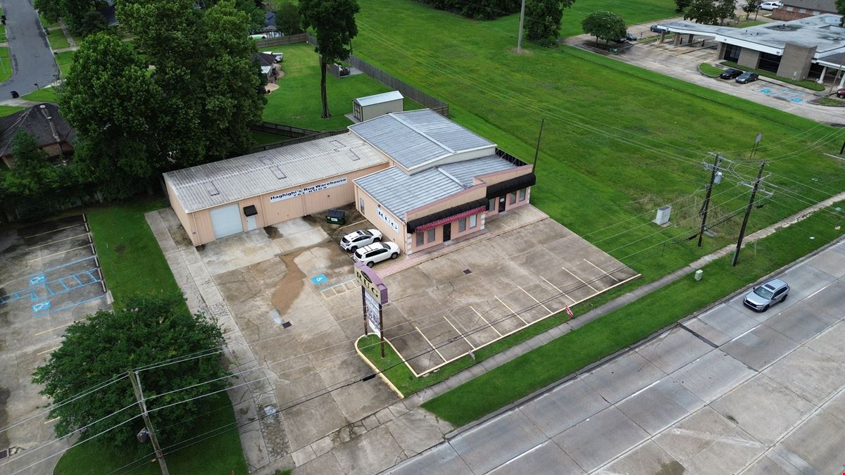 Coursey Blvd Showroom/Warehouse