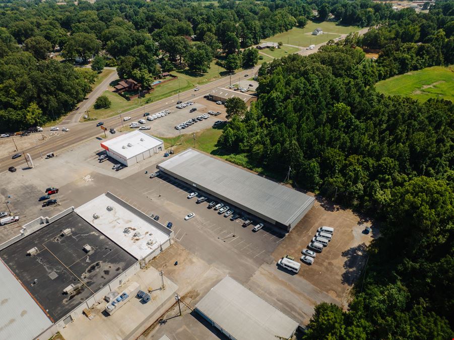 West Side Shopping Center
