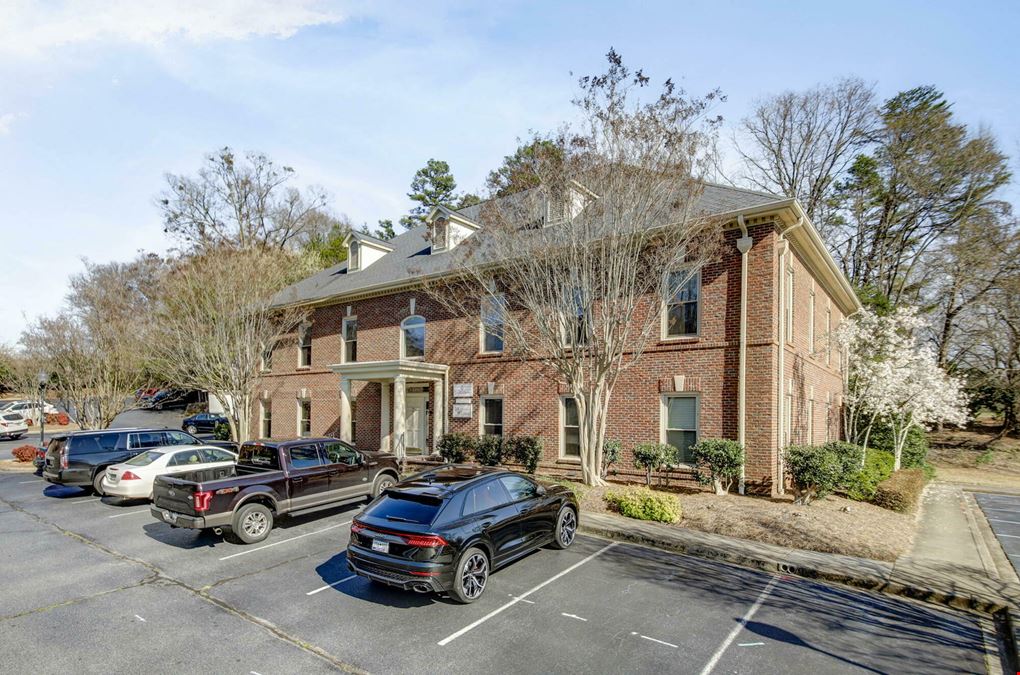 109 Laurens Rd