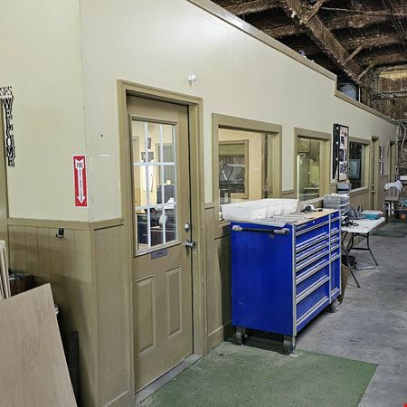 Preview of commercial space at 300 Plant St