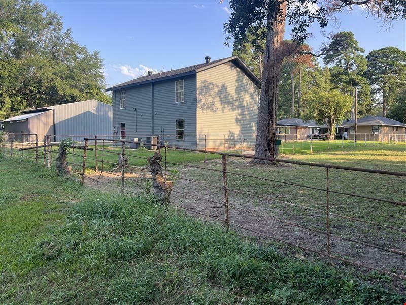3215 West Bert Kouns Industrial Loop